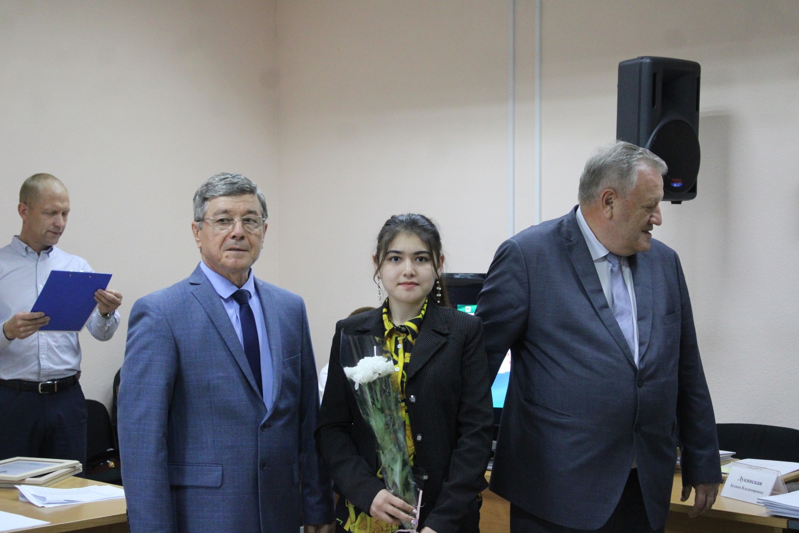 mXCQDM6dfCU.jpg mXCQDM6dfCU.jpg