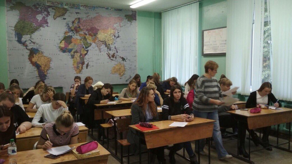 0QagE5DiMRI.jpg