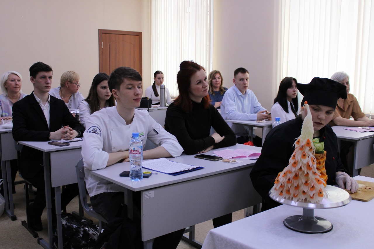 Участники конференции.jpg Участники конференции.jpg